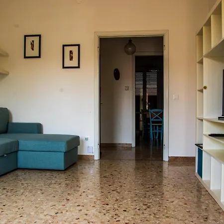 La Casa Di Mina شقة